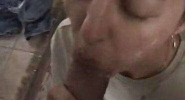 sex h+ Một cô gái fucks một chàng trai. Tình dục dưới sự kiểm soát của một nhà tình dục phim dit nhau học.